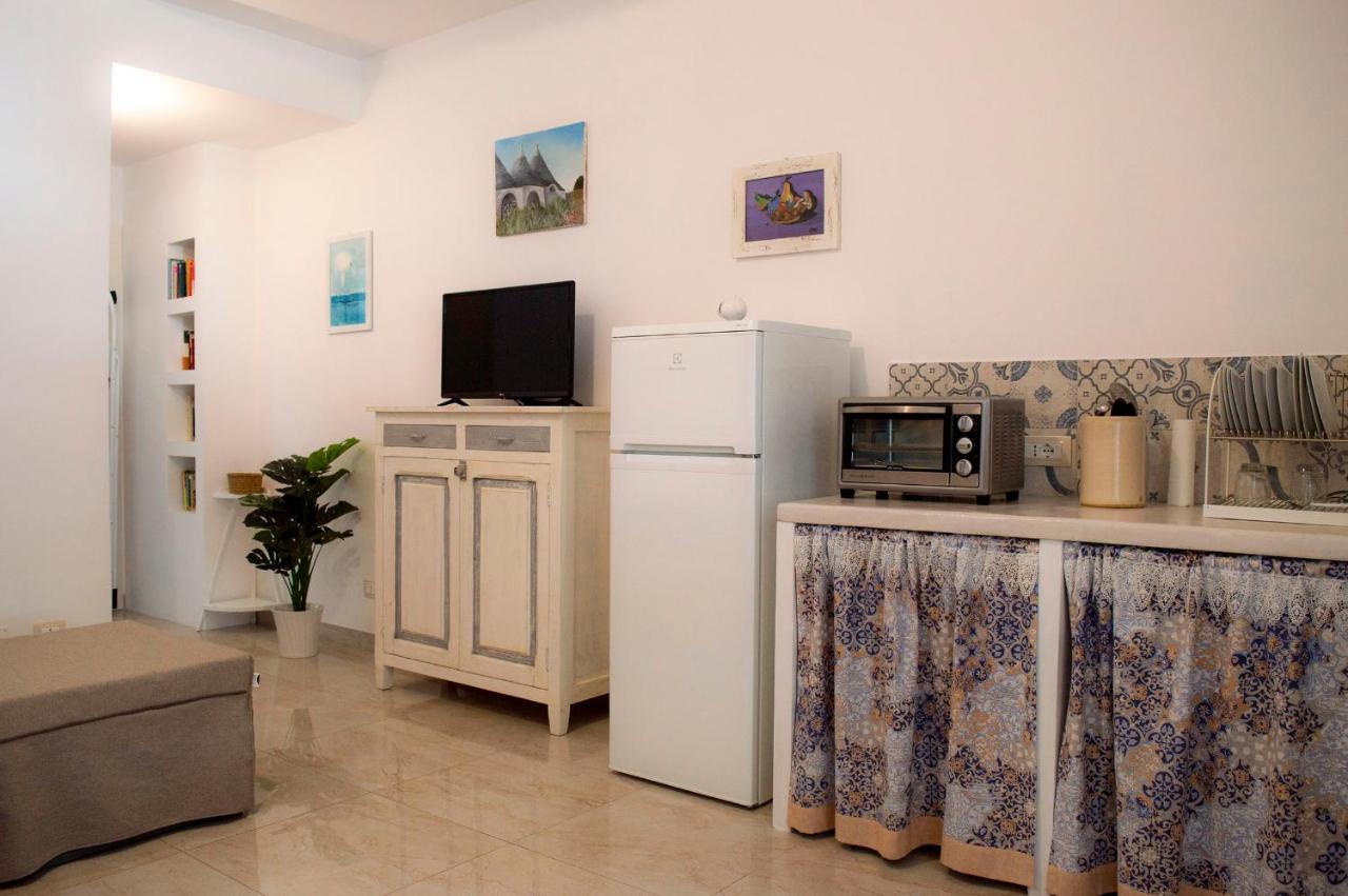 Casa Vacanze L'Essenziale مارتينا فرانكا المظهر الخارجي الصورة